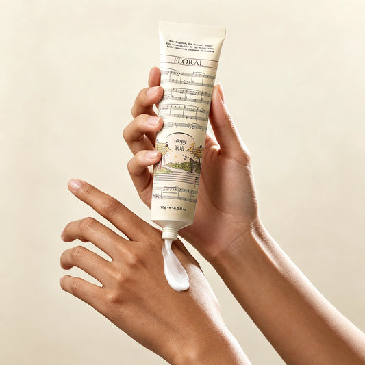 Blooming Daydream Hand Cream with bergamot and lily of the valley